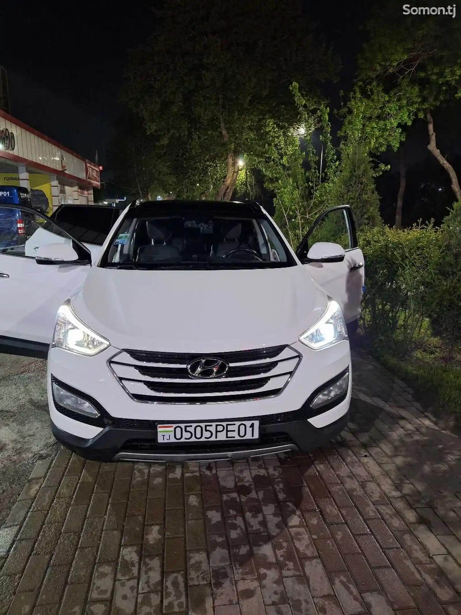 Hyundai Santa Fe, 2015-9
