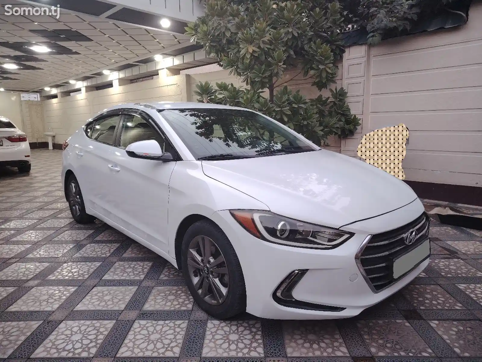 Hyundai Elantra, 2018-7