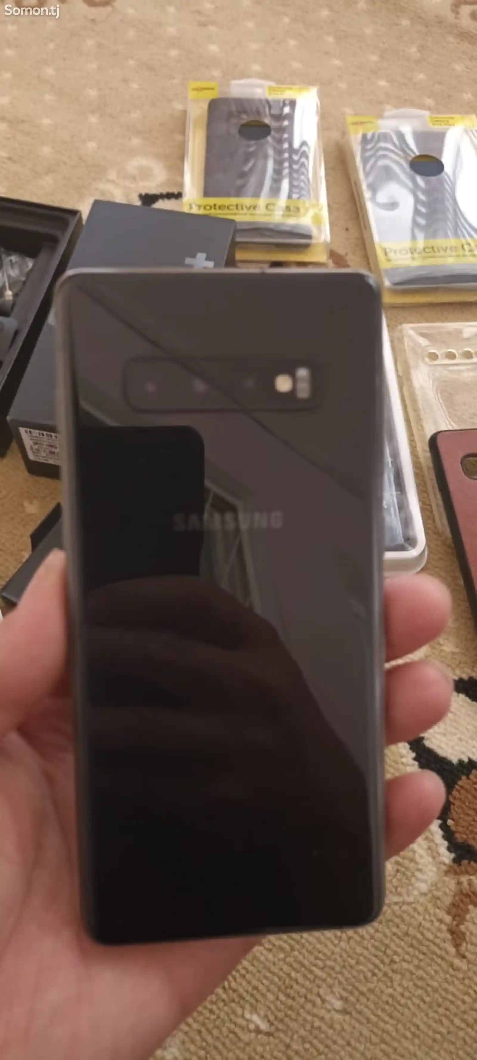 Samsung Galaxy S10 plus-7