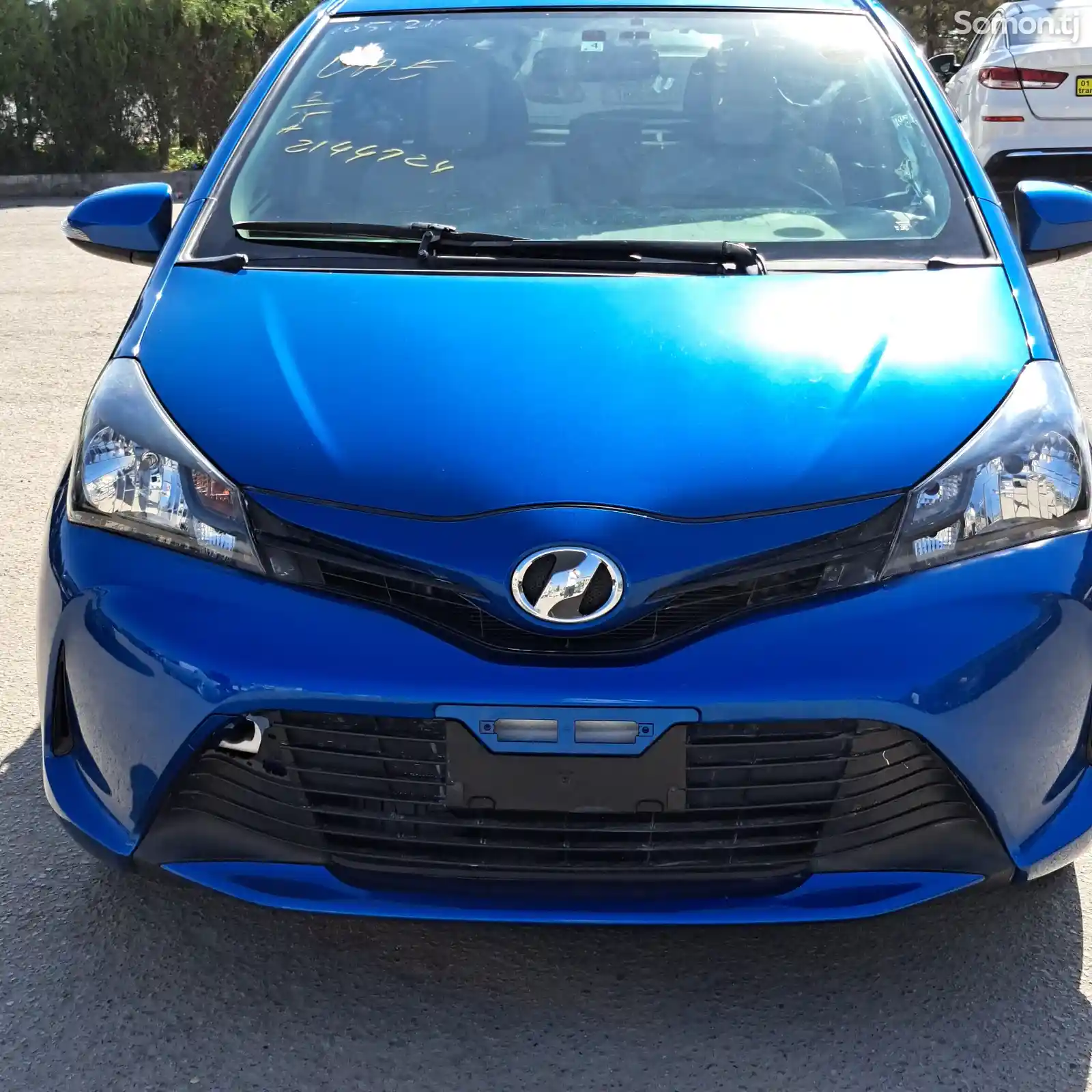 Toyota Vitz, 2015-9