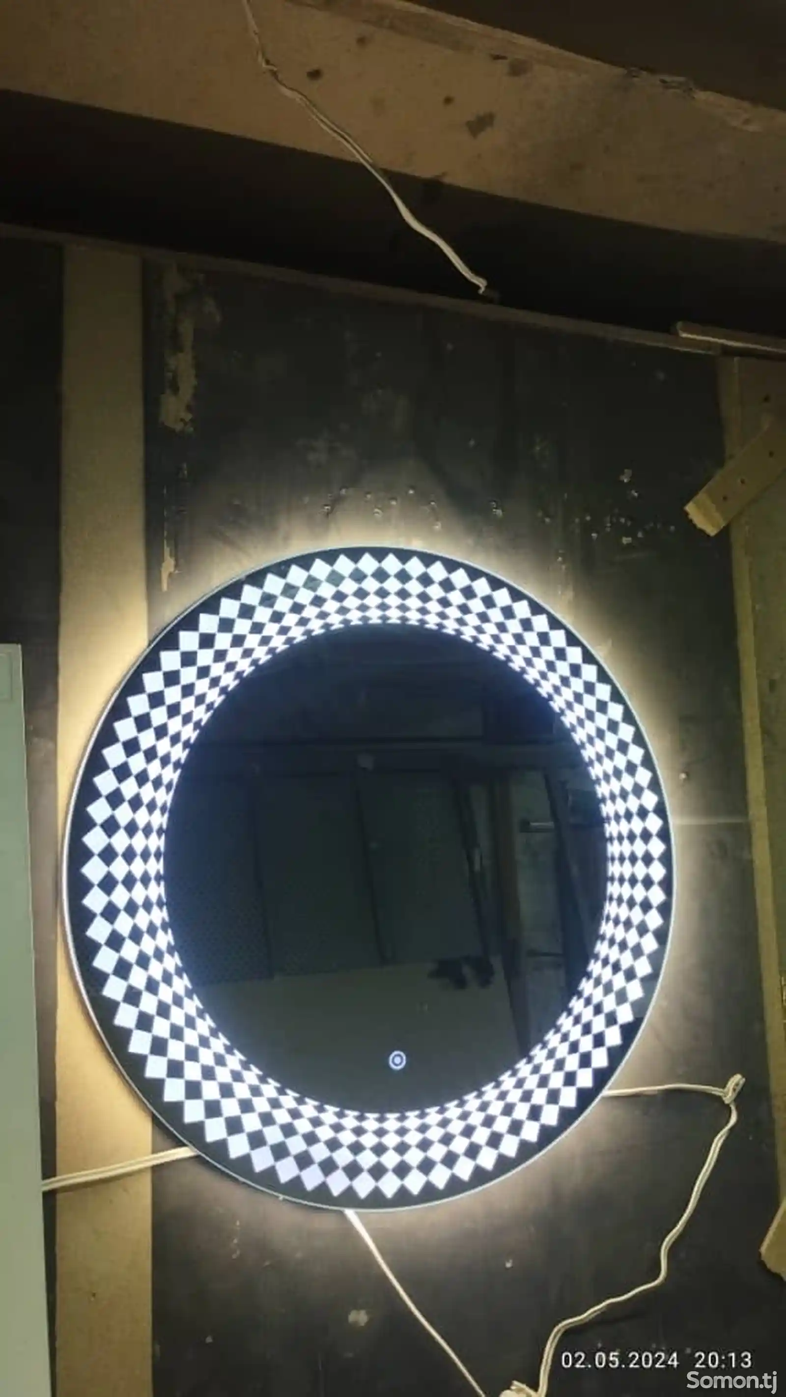 Зеркало с подсветкой для ванны-1
