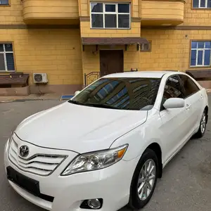 Toyota Camry, 2008