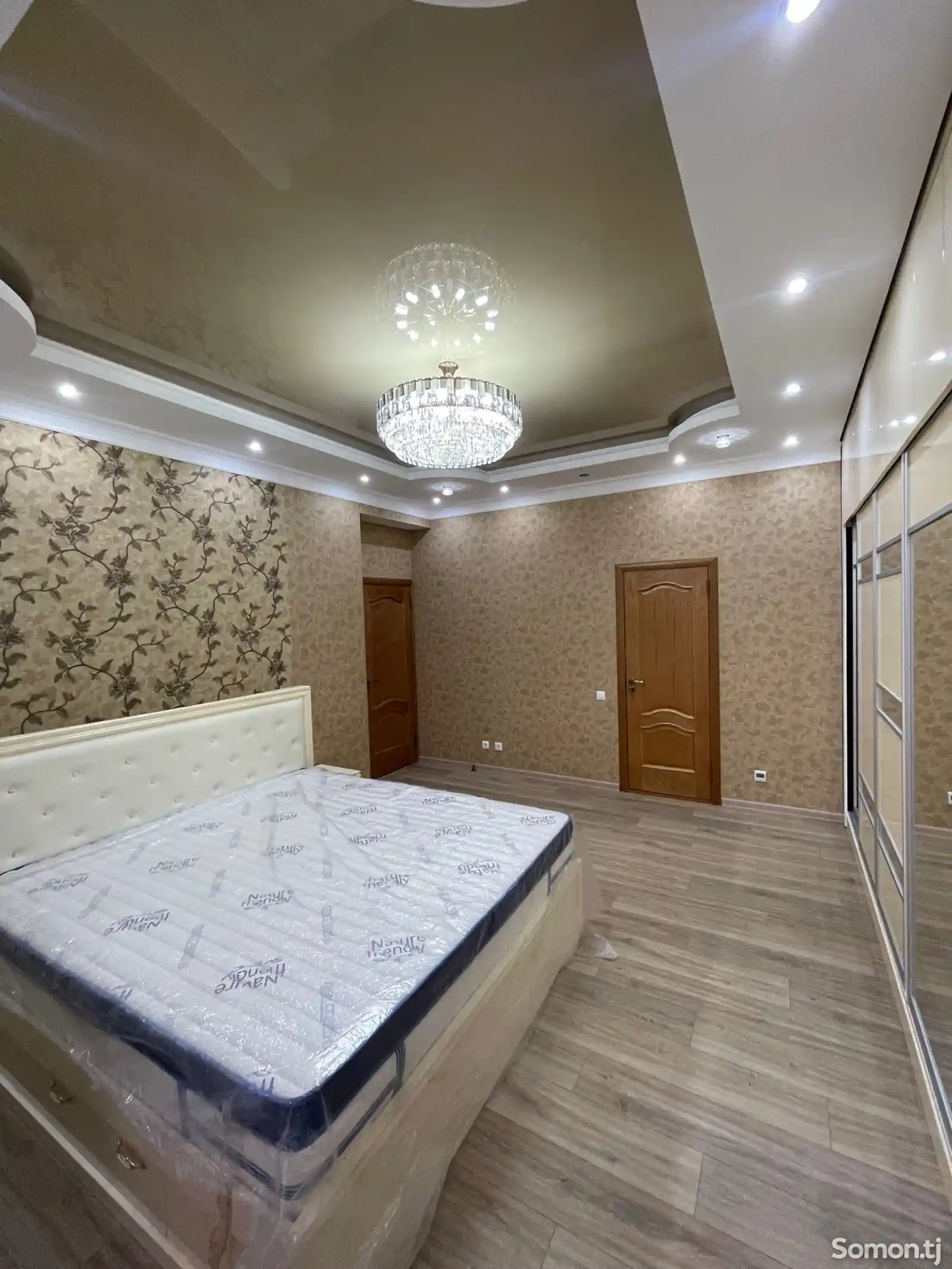 3-комн. квартира, 14 этаж, 120м², Путовский-2