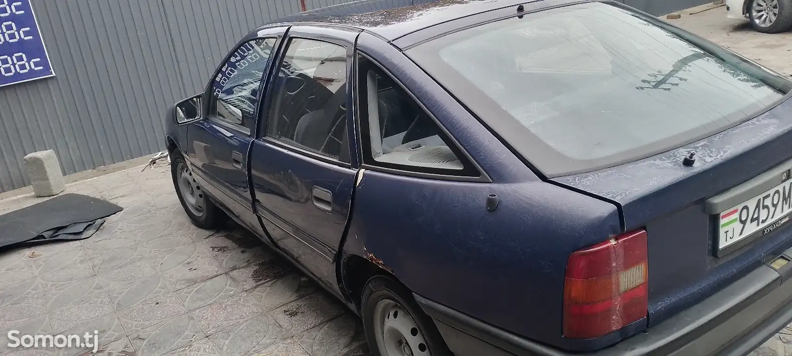 Opel Vectra A, 1992-2