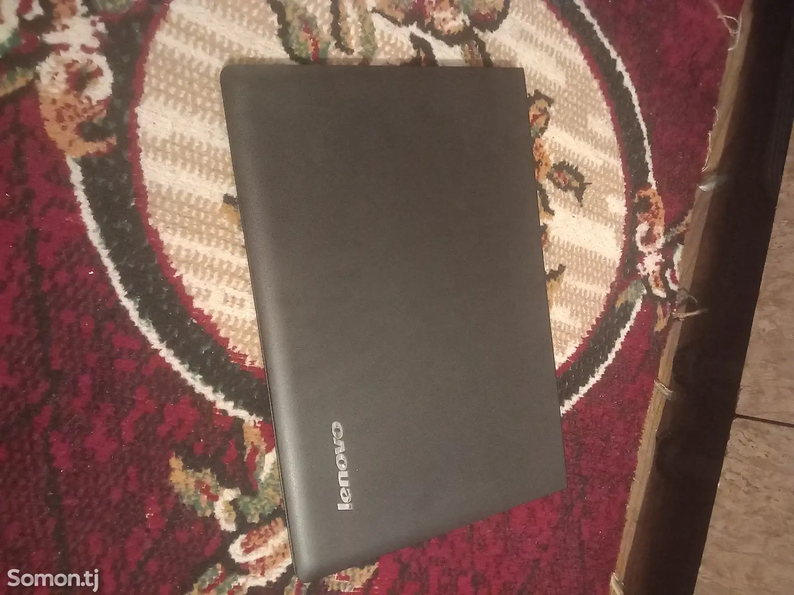 Ноутбук Lenovo-1