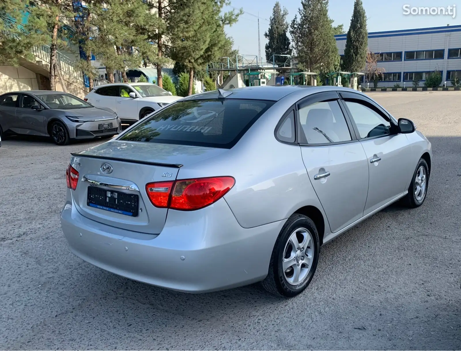 Hyundai Avante, 2010-1