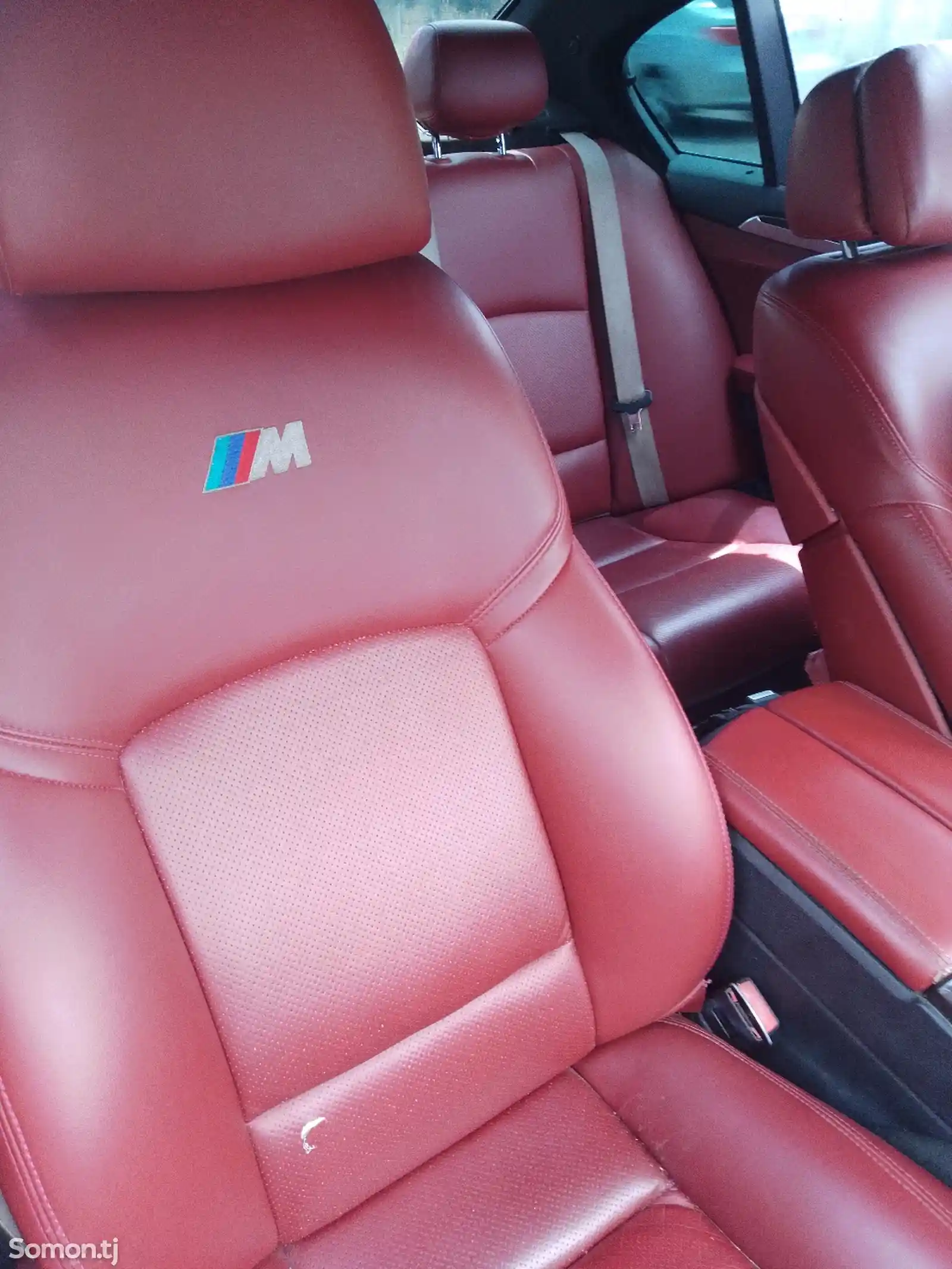 BMW M5, 2011-9