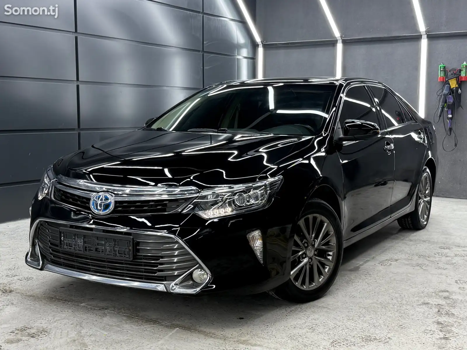 Toyota Camry, 2015-1