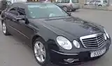 Mercedes-Benz E class, 2002-3