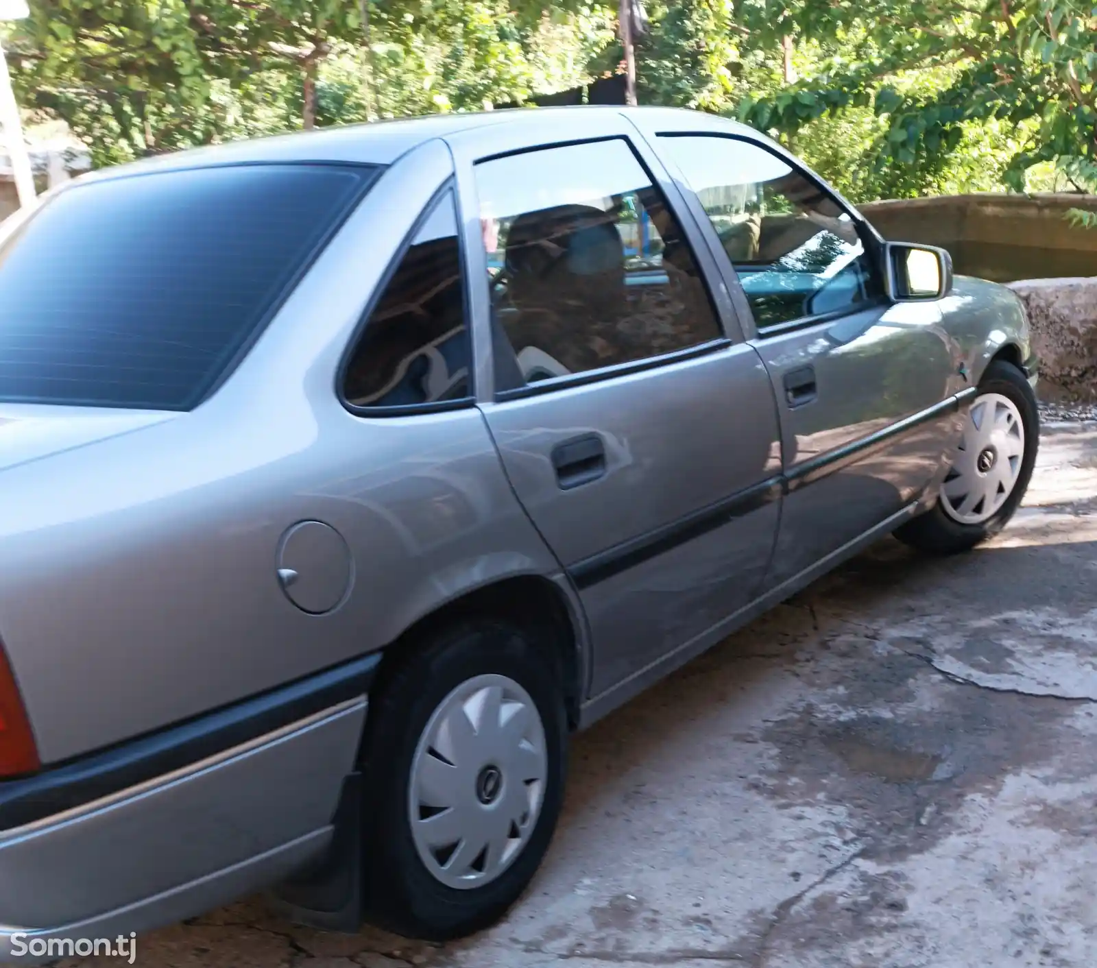 Opel Vectra A, 1995-3