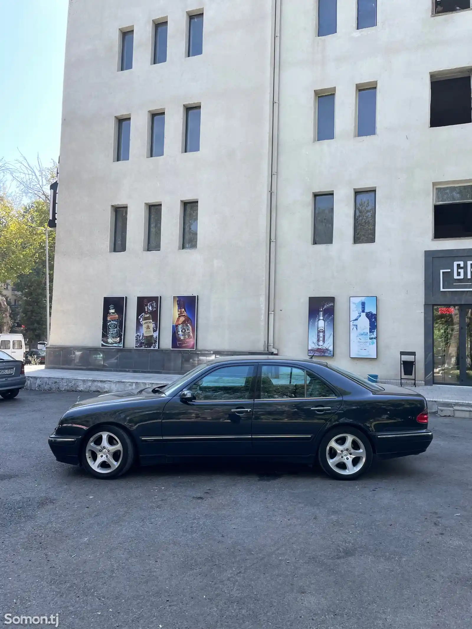 Mercedes-Benz E class, 2000-10