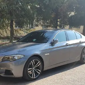 BMW 5 series, 2011