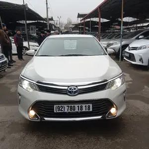 Toyota Camry, 2015