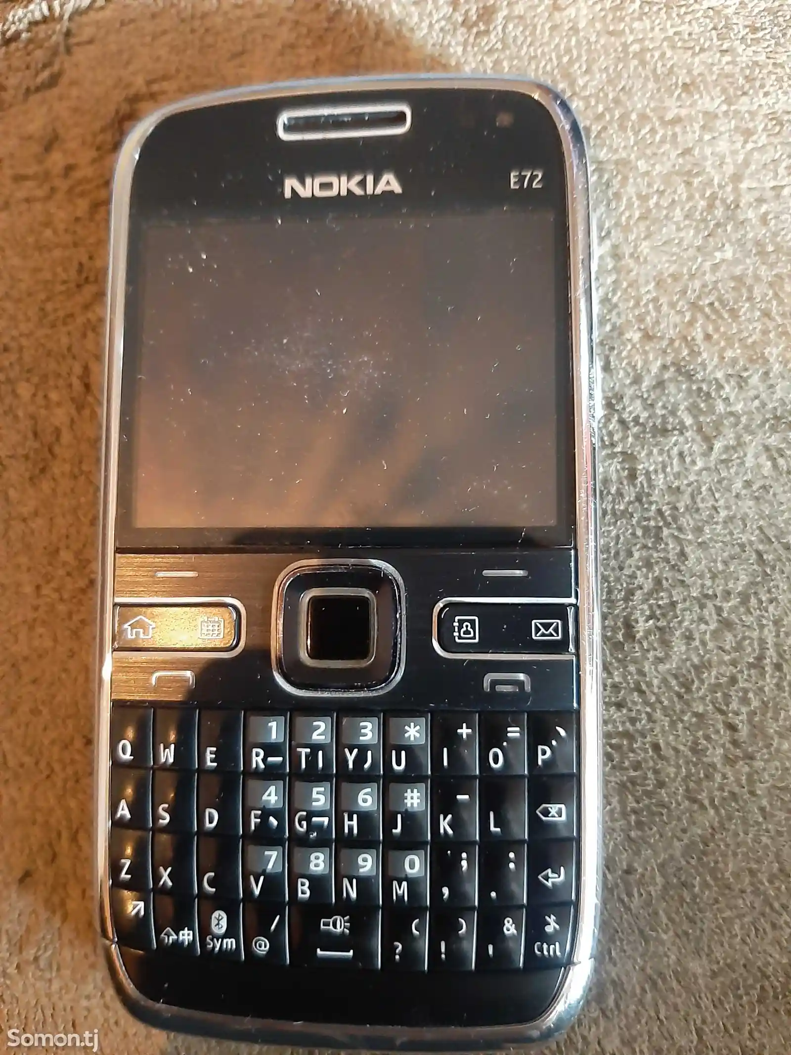 Nokia E72-1