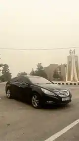 Hyundai Sonata, 2010-2