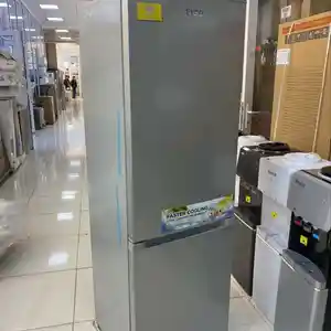 Холодильник Evro