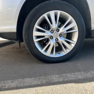 Диски R19 от Lexus RX