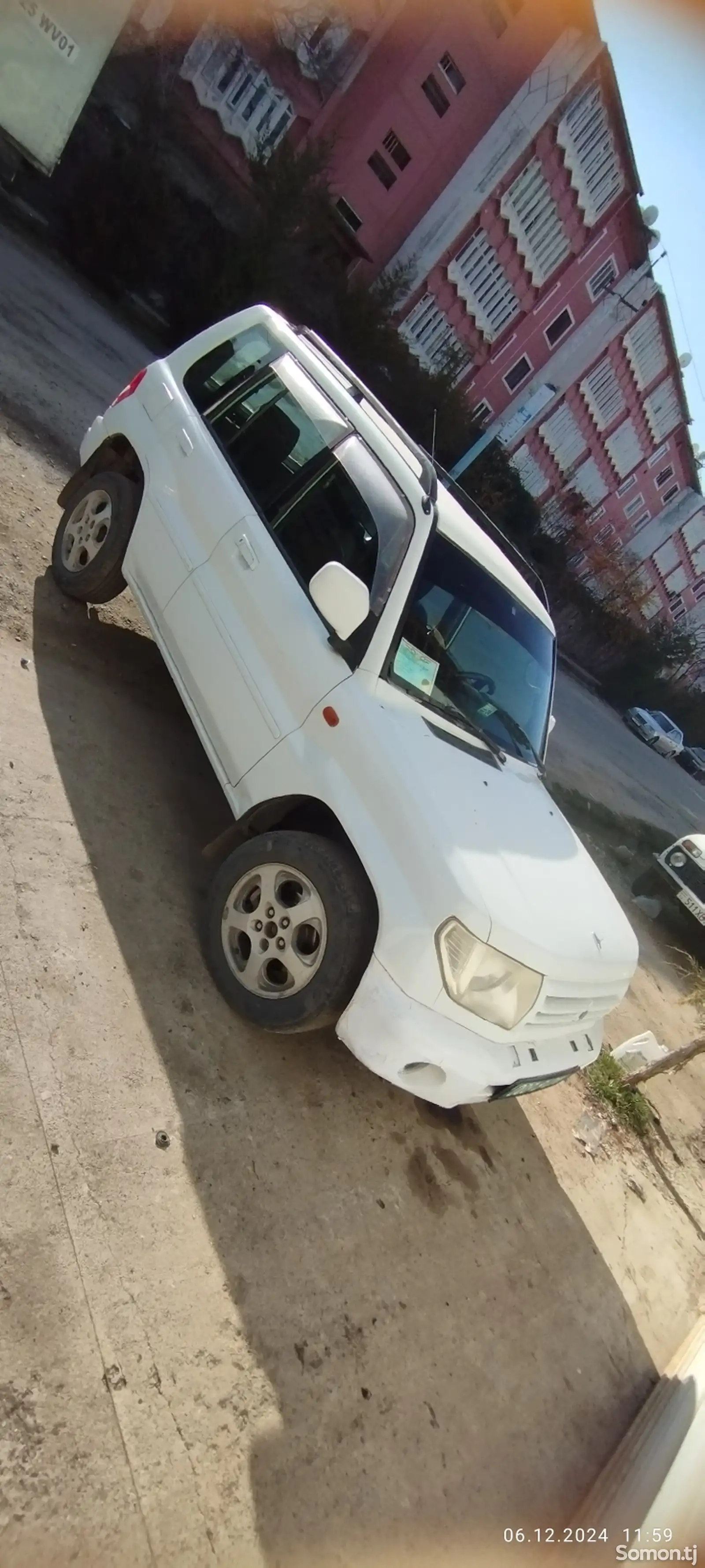 Mitsubishi Pajero IO, 1998-1