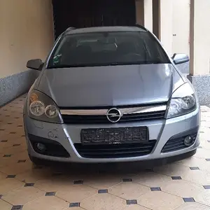 Opel Astra H, 2006