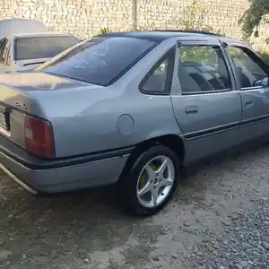 Opel Astra J, 1990