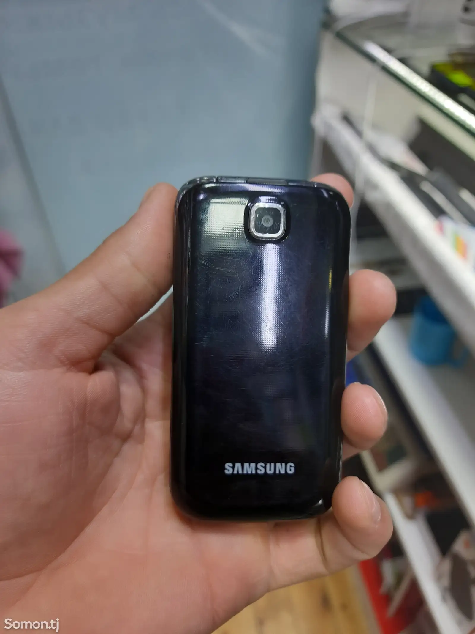 Телефон Samsung-1