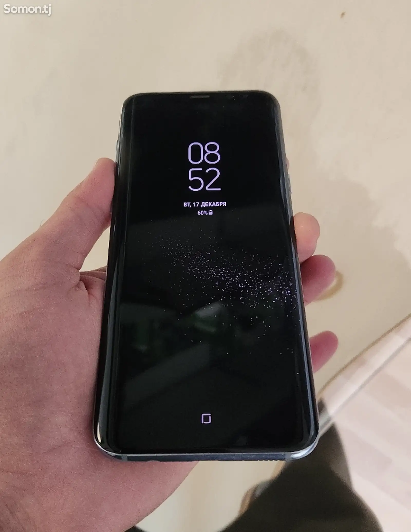 Samsung Galaxy S8 Plus-1