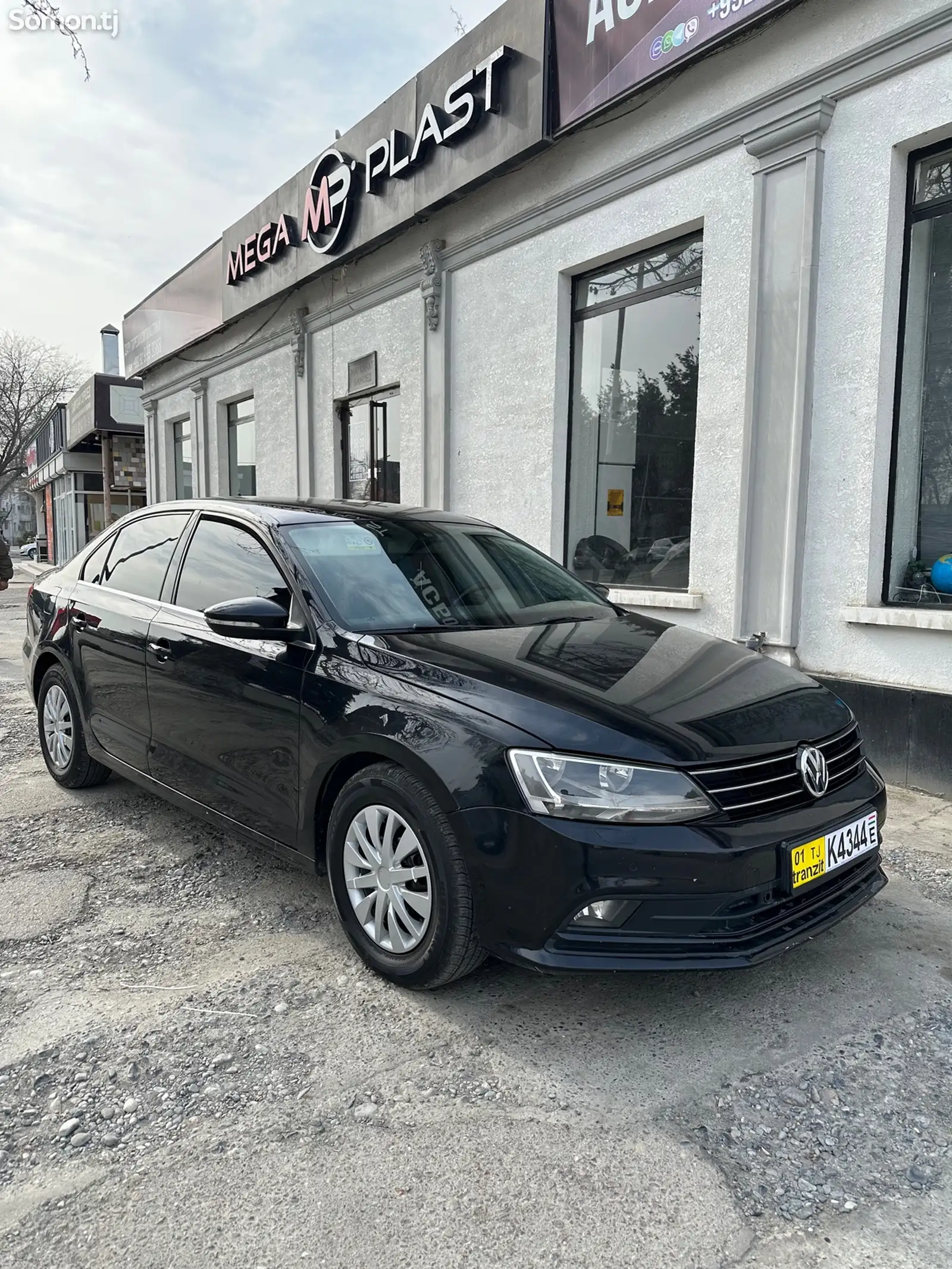 Volkswagen Jetta, 2015-1