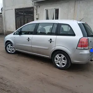 Opel Zafira, 2006