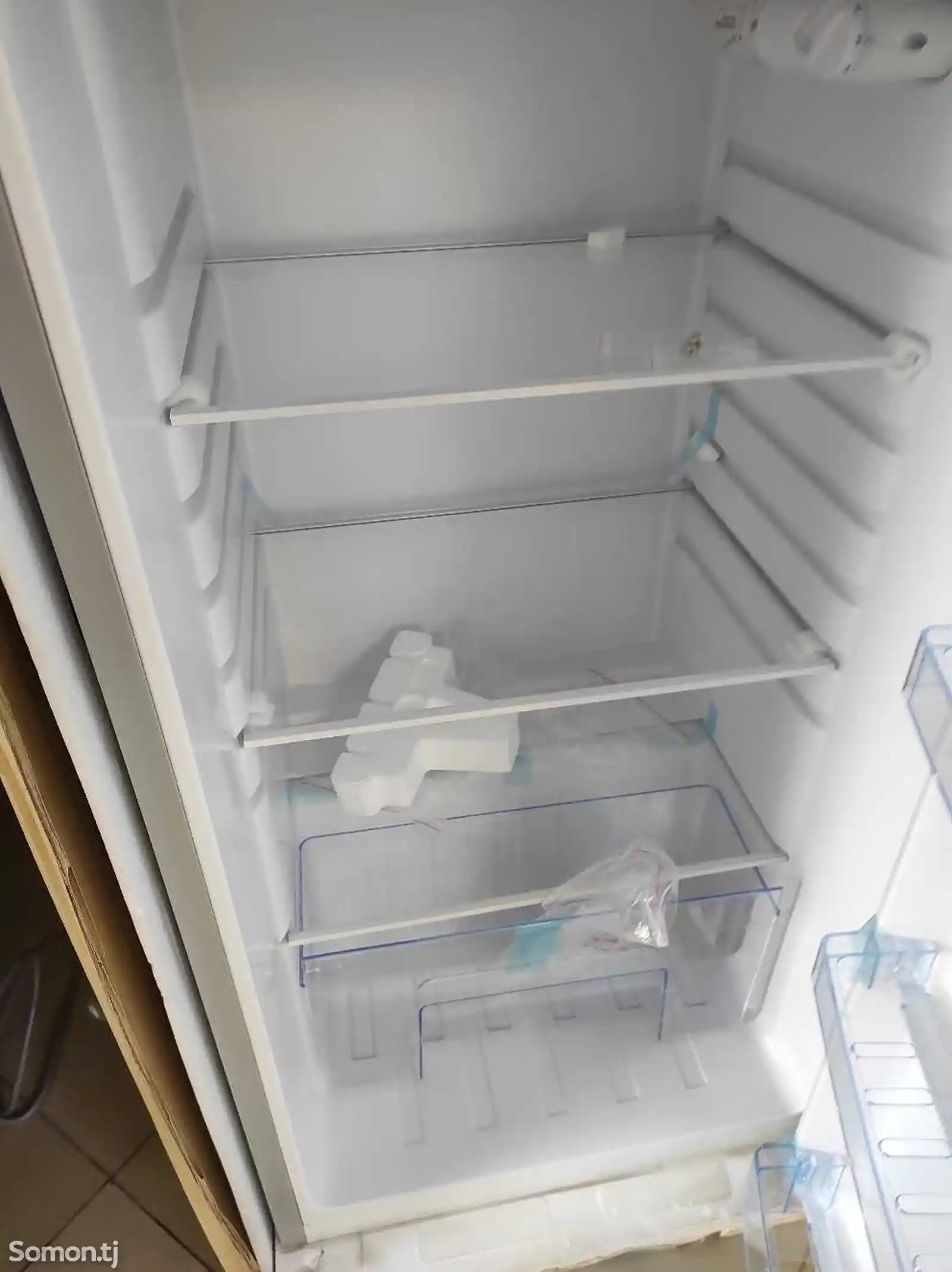 Холодильник Volna-4