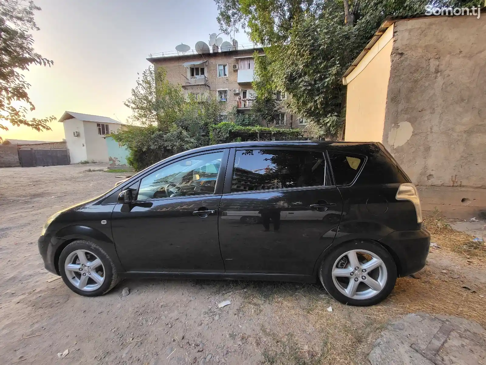 Toyota Corolla Verso, 2006-4