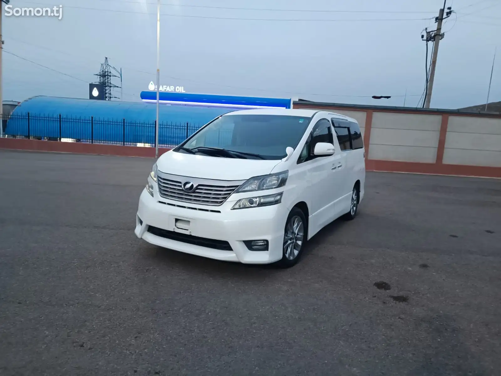 Toyota Vellfire, 2014-1