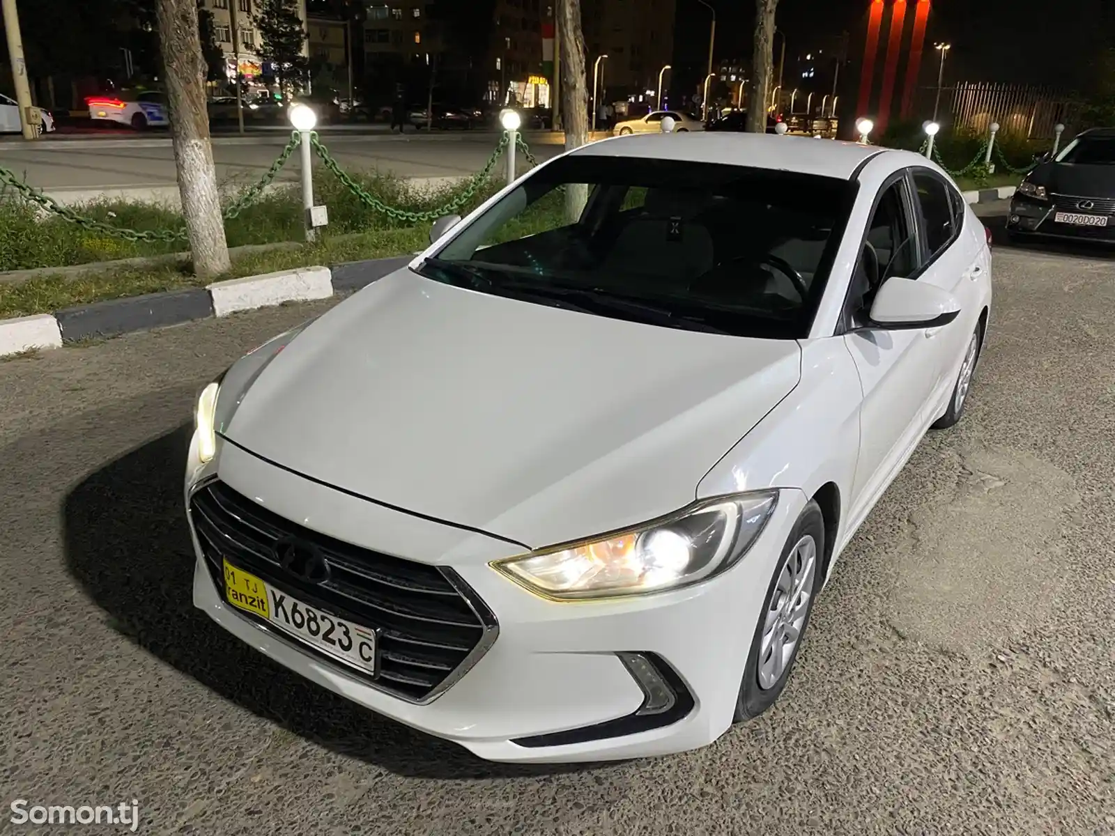 Hyundai Elantra, 2017-1