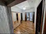 3-комн. квартира, 5 этаж, 90м², 101 мкр-4