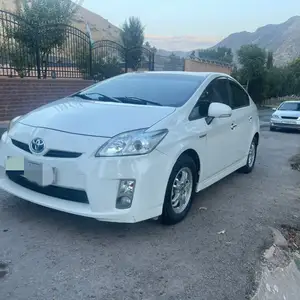 Toyota Prius, 2010