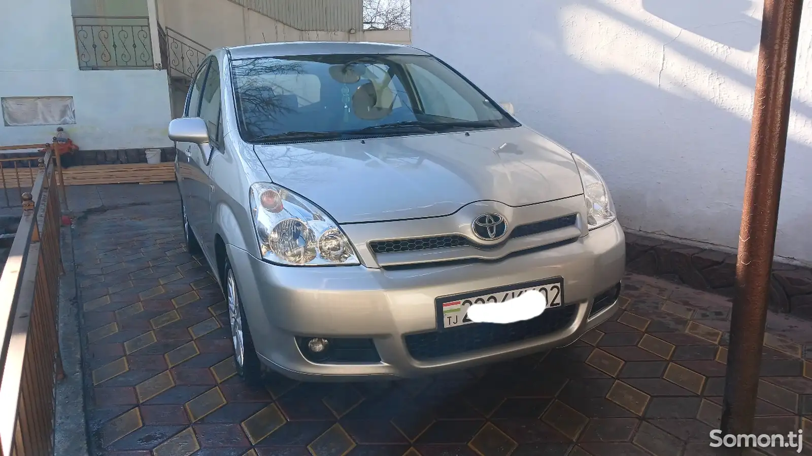 Toyota Corolla Verso, 2006-1