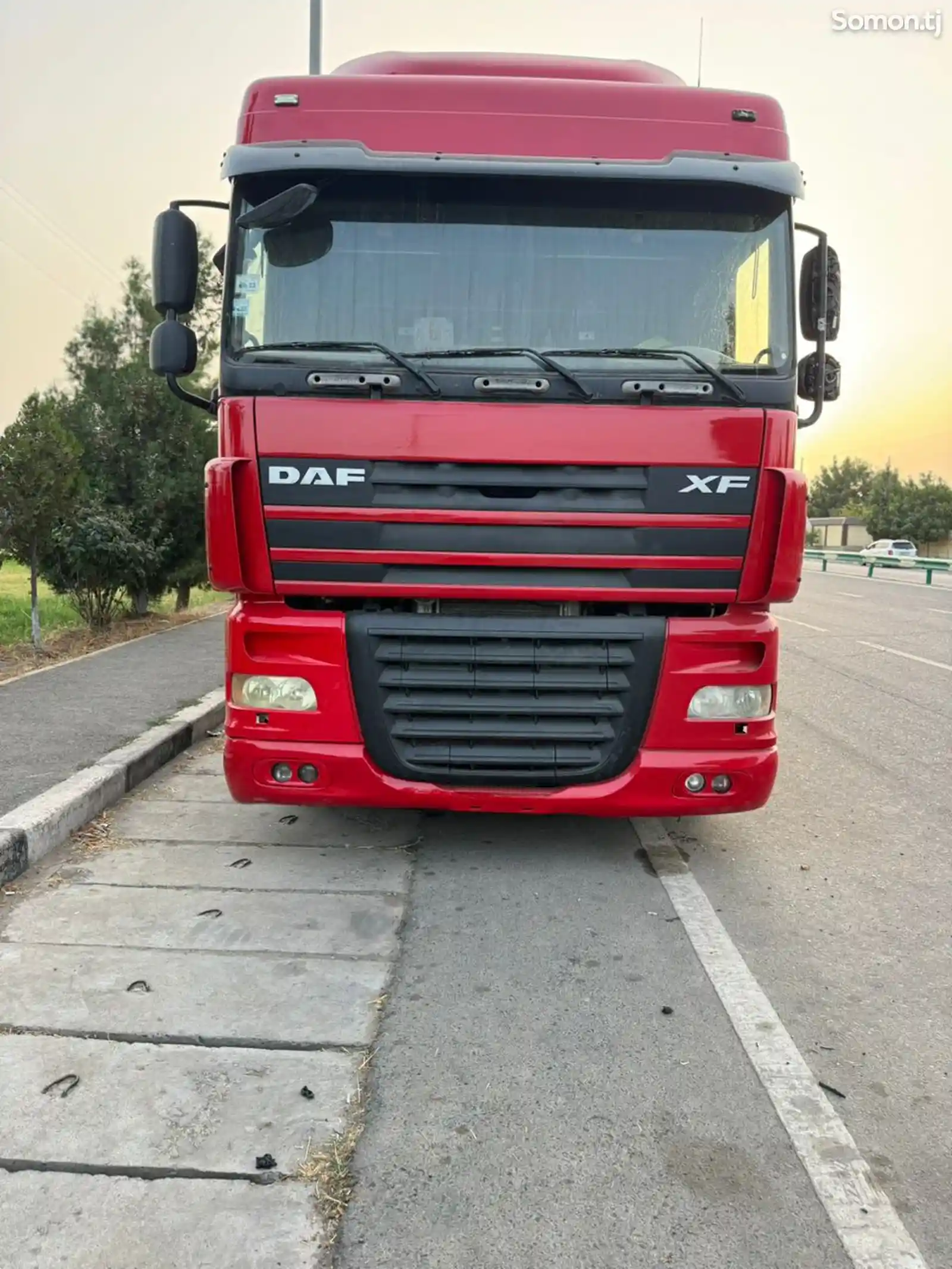 Бортовой грузовик Daf xf 105.460 автомат, 2007-1