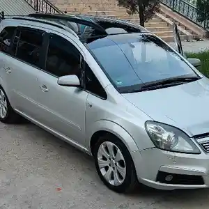 Opel Zafira, 2006