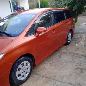 Toyota Wish, 2014