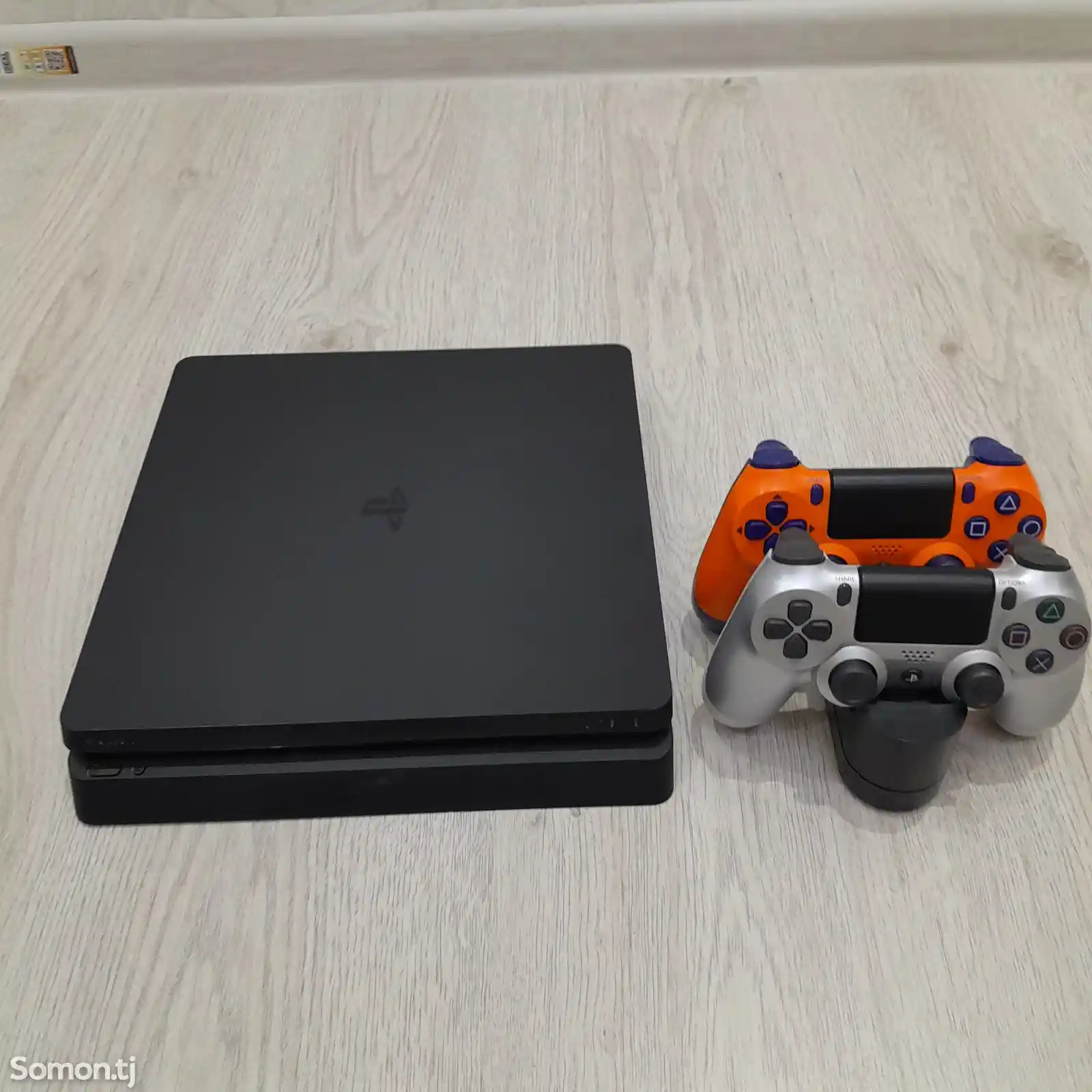 Игровая приставка Sony PlayStation 4 slim 1Tb-2