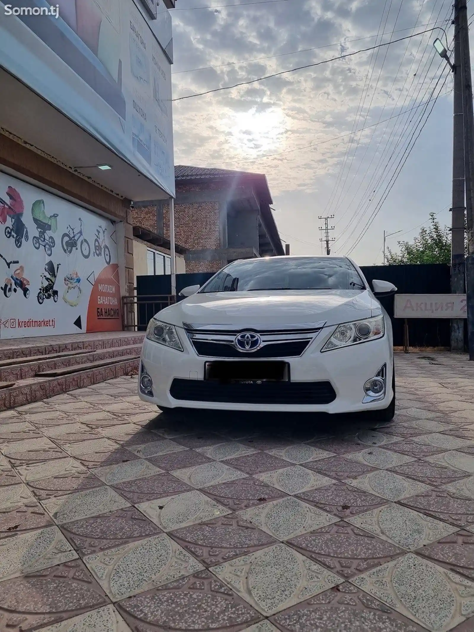 Toyota Camry, 2012-1