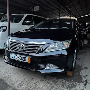 Toyota Camry, 2014