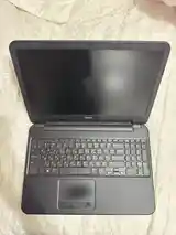 Ноутбук DELL-3