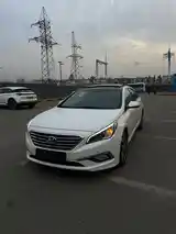 Hyundai Sonata, 2015-4