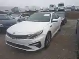 Kia Optima, 2016-6