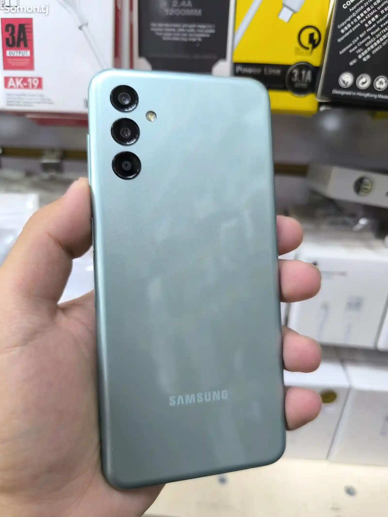 Samsung Galaxy M13-3
