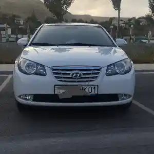 Hyundai Avante, 2010