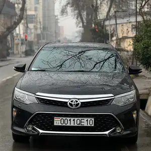 Toyota Camry, 2015