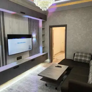 2-комн. квартира, 17 этаж, 46м², молодежный