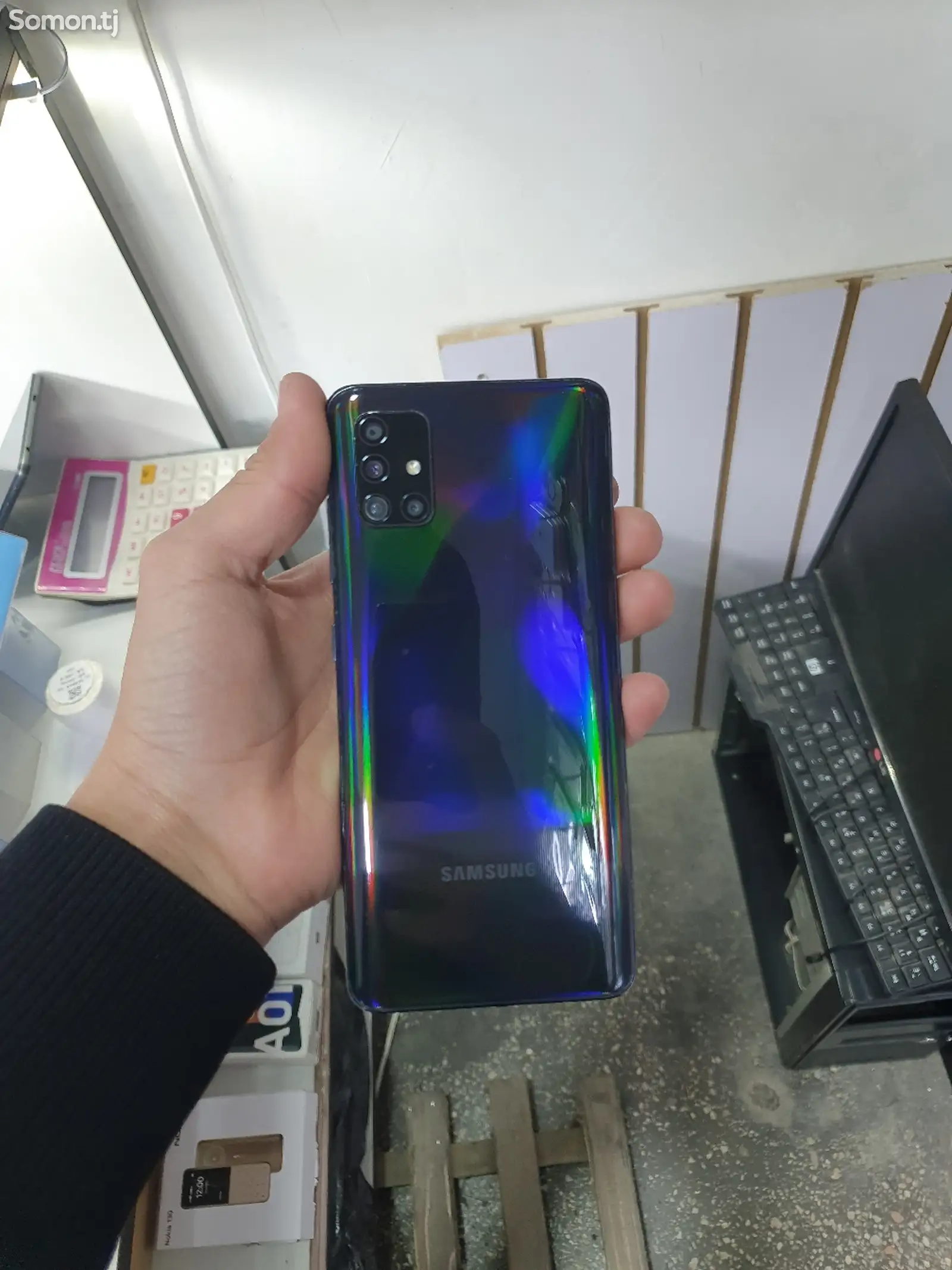 Samsung Galaxy A51-1