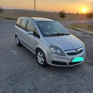 Opel Zafira, 2006